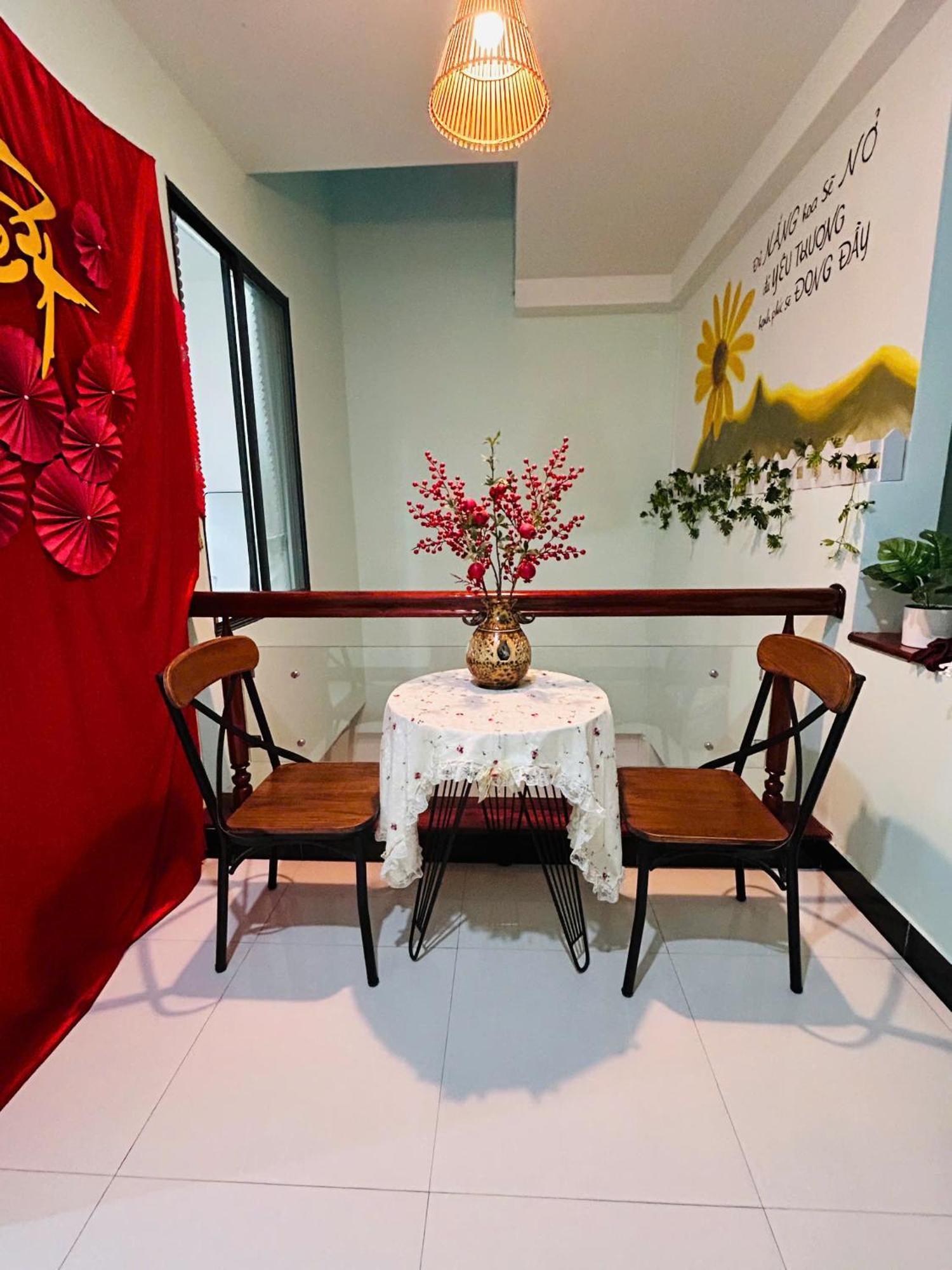 Nang Homestay Туихоа Экстерьер фото